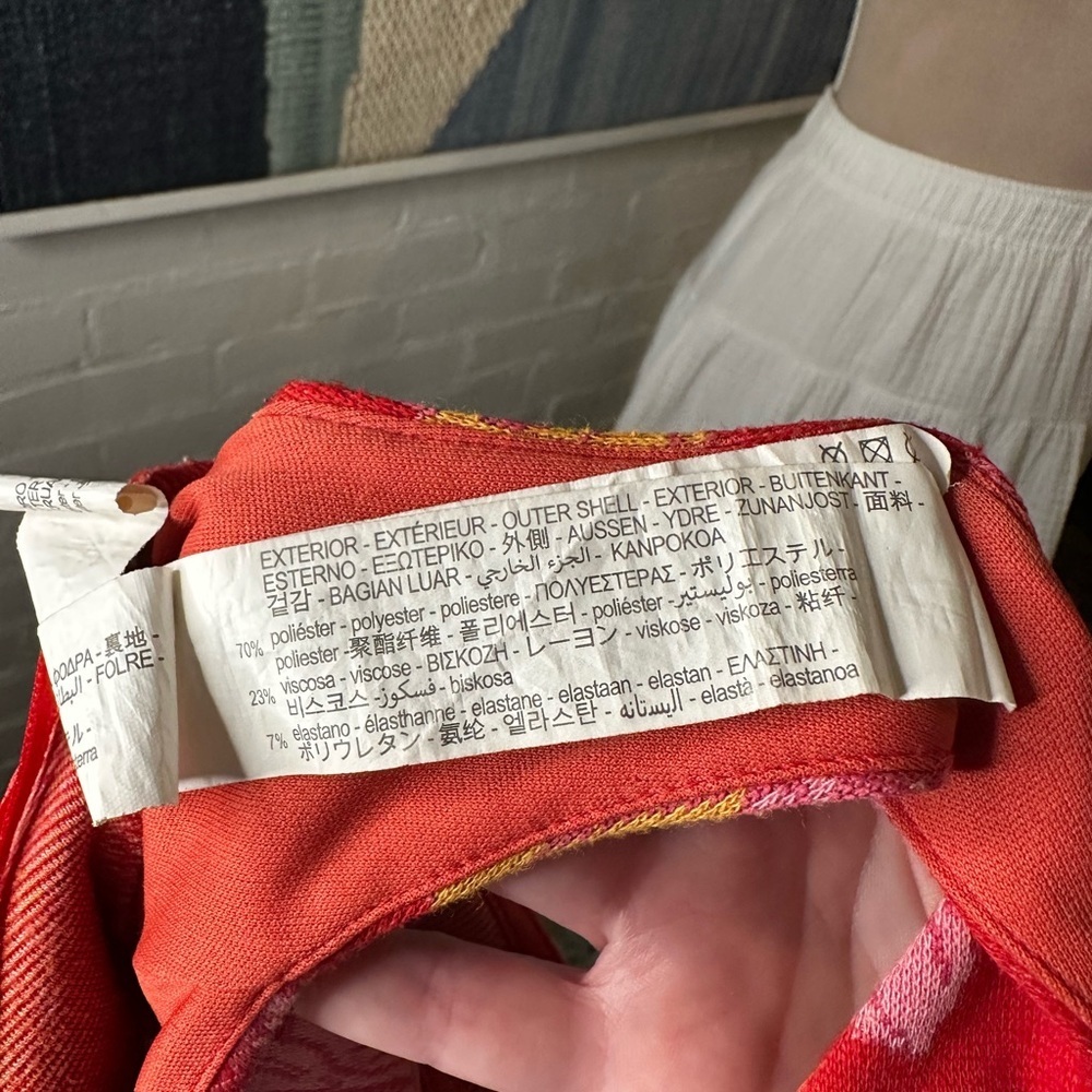 Zara Red Tapestry Floral Cropped Tank Top - Picture 9 of 9